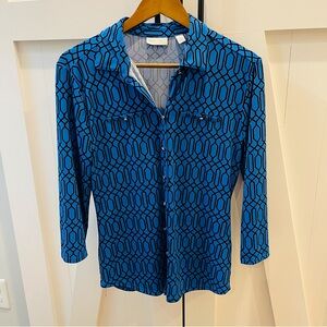 New York & Company Blue Geometric Pattern Shirt size M